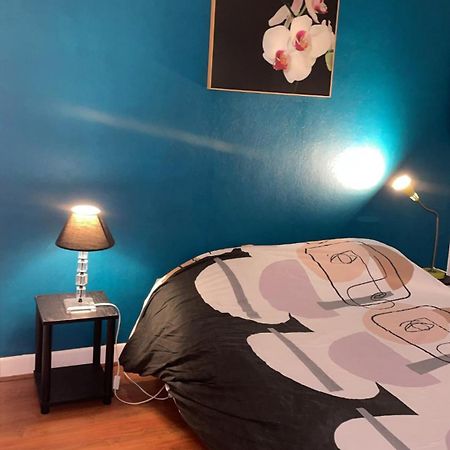 Studio N•4 En Plein Coeur De La Ville Thermal Bagneres-de-Bigorre Bagian luar foto
