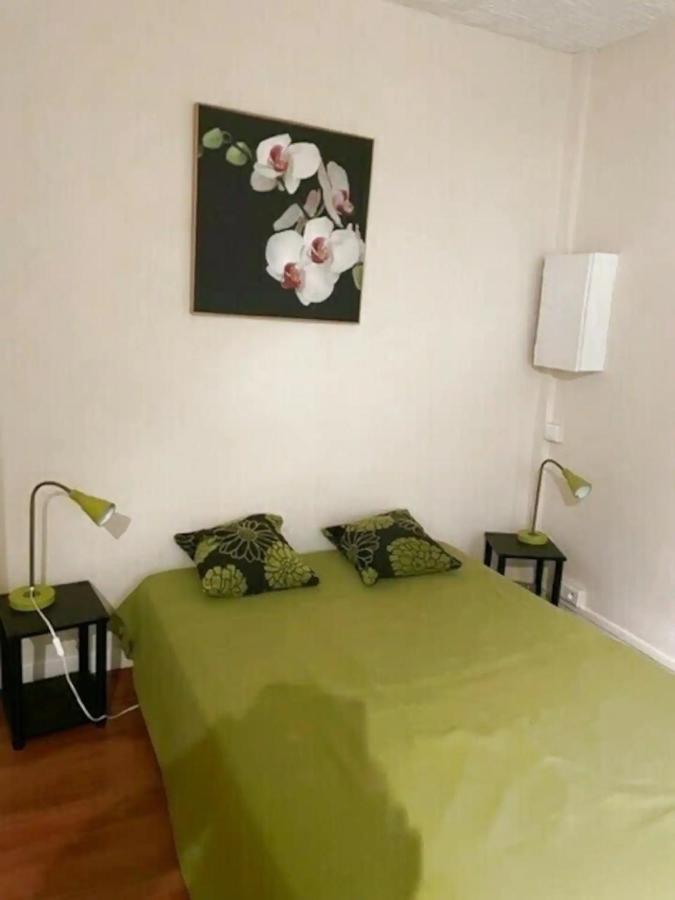 Studio N•4 En Plein Coeur De La Ville Thermal Bagneres-de-Bigorre Bagian luar foto
